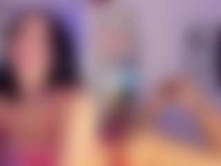 Kira Lopez's Live Sex Cam Show