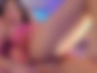 Live cam show with Kira Lopez - Cum Brown Hair on Free Soda