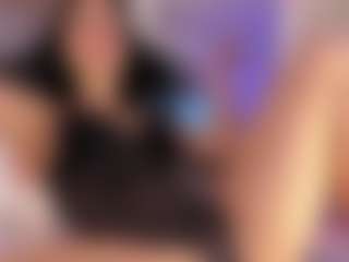 Kira Lopez's Live Sex Cam Show
