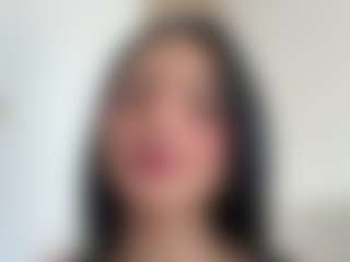 Kira Lopez's Live Sex Cam Show