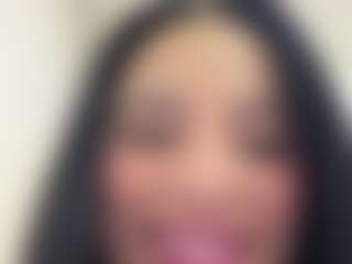 Live cam show with Kira Lopez - Lovense Latina on TastyBlacksLive | colombia