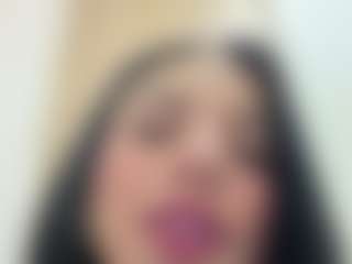 Kira Lopez's Live Sex Cam Show