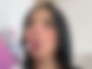 Live cam show with Kira Lopez - Lovense Teen (18+) on sexytreat.net