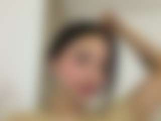 Kira Lopez's Live Sex Cam Show