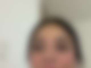 Kira Lopez's Live Sex Cam Show