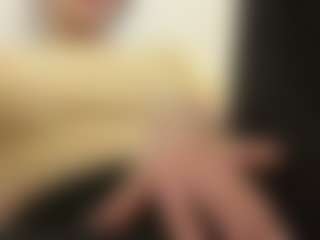 Kira Lopez's Live Sex Cam Show