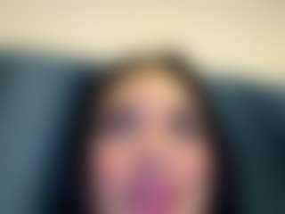 Kira Lopez's Live Sex Cam Show