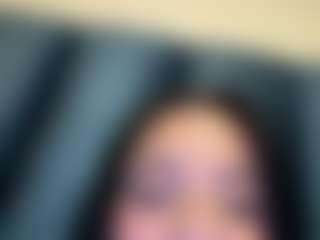 Live cam show with Kira Lopez - Italian Young Adult on SpunkLive | colombia