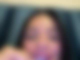 Kira Lopez's Live Sex Cam Show