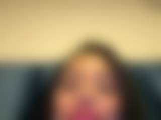 Kira Lopez's Live Sex Cam Show