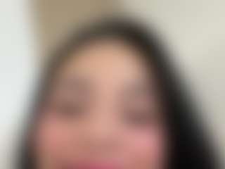 Kira Lopez's Live Sex Cam Show