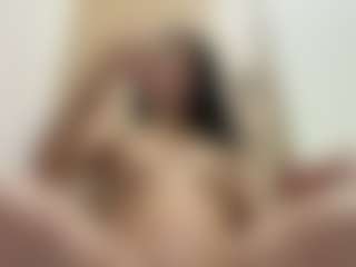 Kira Lopez's Live Sex Cam Show