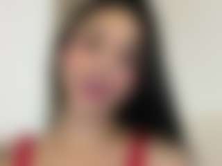 Live cam show with Kira Lopez - Blowjob on Camiplay Live
