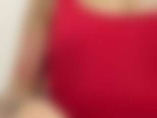 Kira Lopez's Live Sex Cam Show