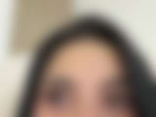 Kira Lopez's Live Sex Cam Show