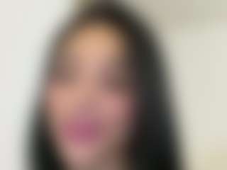 Kira Lopez's Live Sex Cam Show