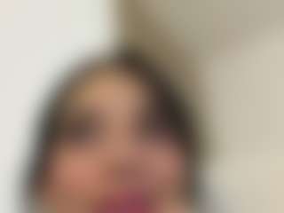 Kira Lopez's Live Sex Cam Show
