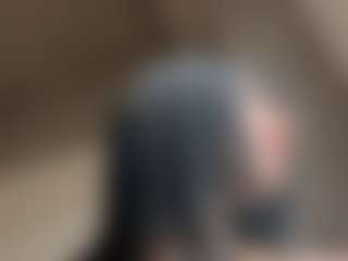 Kira Lopez's Live Sex Cam Show
