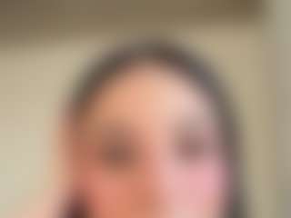Kira Lopez's Live Sex Cam Show