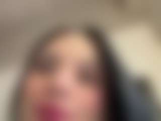 Kira Lopez's Live Sex Cam Show