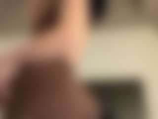 Kira Lopez's Live Sex Cam Show