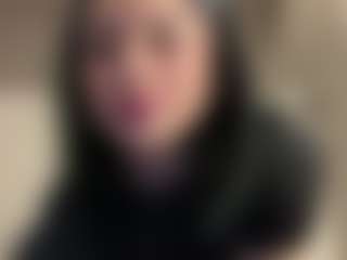 Kira Lopez's Live Sex Cam Show