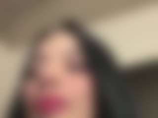 Kira Lopez's Live Sex Cam Show