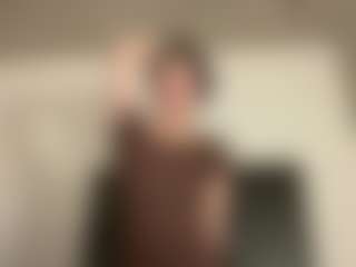 Kira Lopez's Live Sex Cam Show