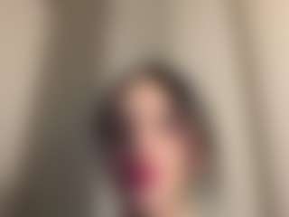 Kira Lopez's Live Sex Cam Show