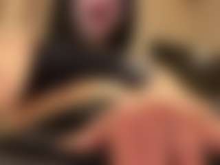Kira Lopez's Live Sex Cam Show