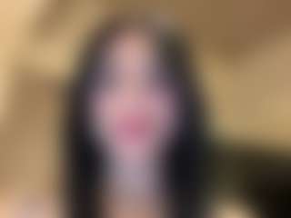 Kira Lopez's Live Sex Cam Show