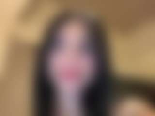 Kira Lopez's Live Sex Cam Show
