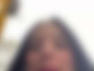 Kira Lopez's Live Sex Cam Show