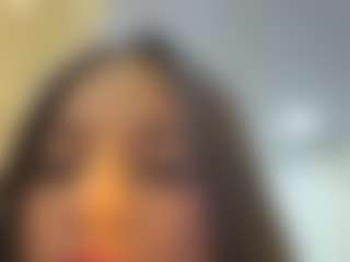 Kira Lopez's Live Sex Cam Show