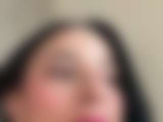 Kira Lopez's Live Sex Cam Show