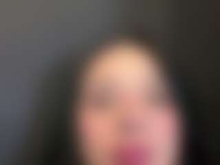 Kira Lopez's Live Sex Cam Show