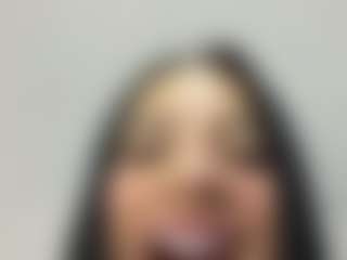 Kira Lopez's Live Sex Cam Show
