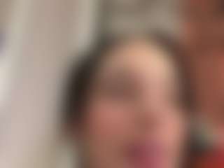 Kira Lopez's Live Sex Cam Show