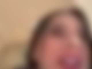 Kira Lopez's Live Sex Cam Show
