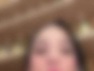 Kira Lopez's Live Sex Cam Show