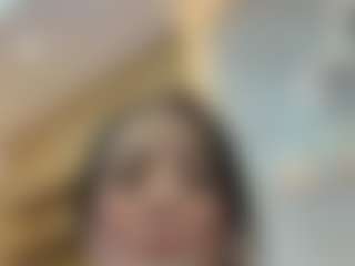 Kira Lopez's Live Sex Cam Show
