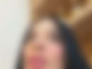 Kira Lopez's Live Sex Cam Show