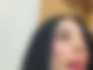 Kira Lopez's Live Sex Cam Show