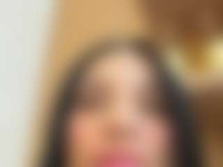 Kira Lopez's Live Sex Cam Show