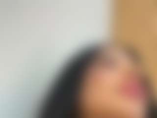 Live cam show with Kira Lopez - Public Latina on crypto-cams | colombia