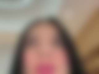 Kira Lopez's Live Sex Cam Show