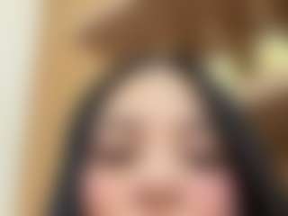 Kira Lopez's Live Sex Cam Show
