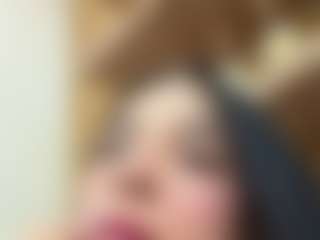 Kira Lopez's Live Sex Cam Show