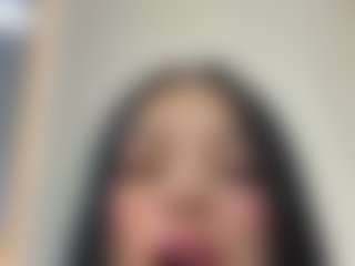 Kira Lopez's Live Sex Cam Show