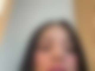 Kira Lopez's Live Sex Cam Show